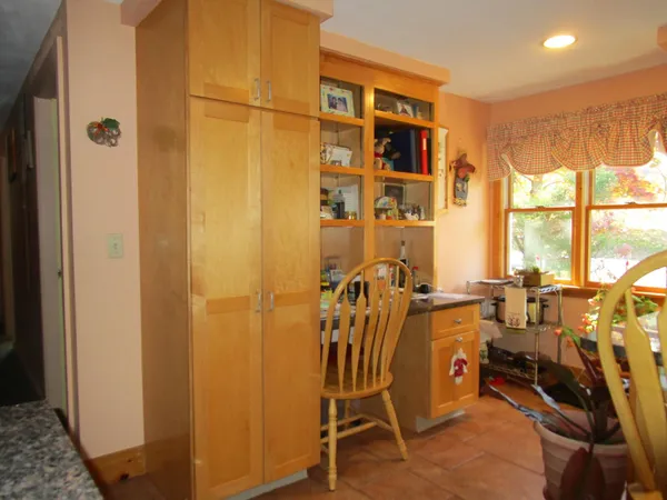 $370,000 | 146 East Main Street, Paris, ME 04281