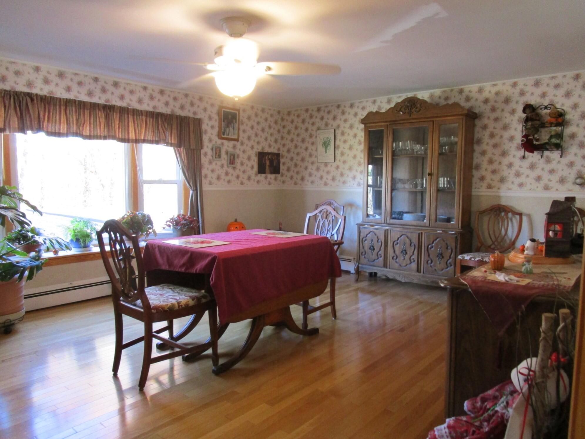 146 East Main Street Paris, ME 04281 - Photo 16 of 57 BB27