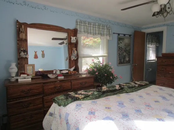 $370,000 | 146 East Main Street, Paris, ME 04281