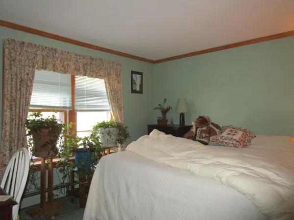 $370,000 | 146 East Main Street, Paris, ME 04281