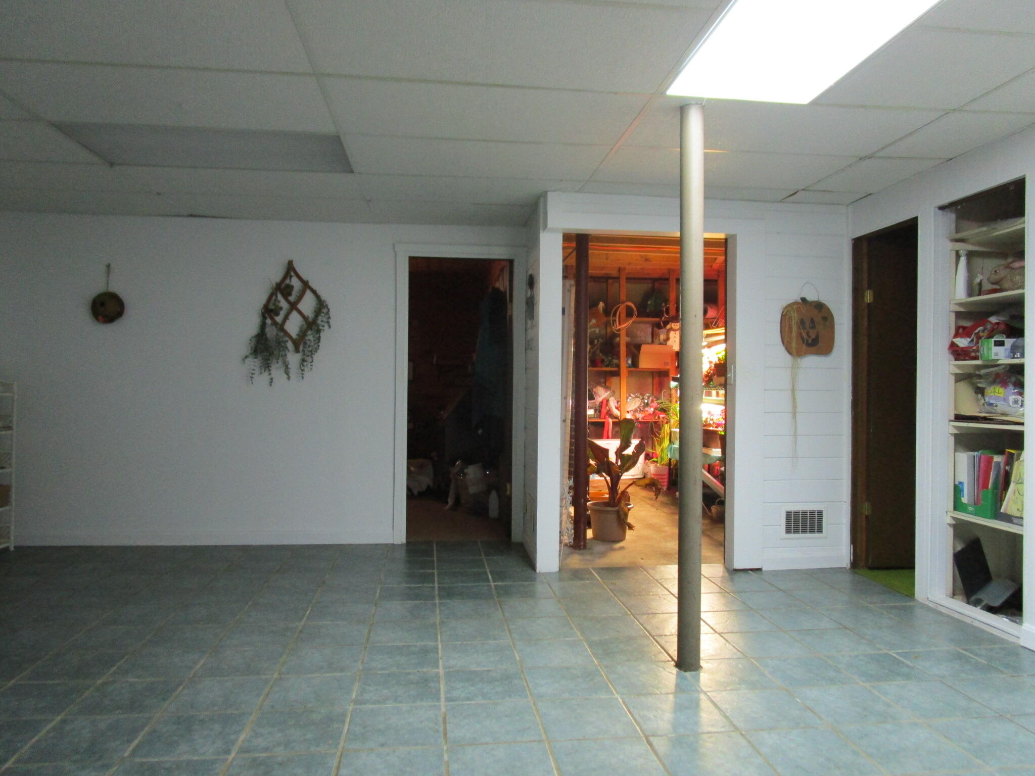 146 East Main Street Paris, ME 04281 - Photo 38 of 57 BB56