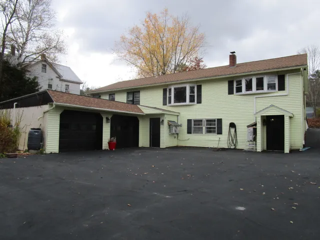 $370,000 | 146 East Main Street, Paris, ME 04281