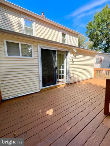 $3,500 | 201 Highland Avenue, Rockville, MD 20850