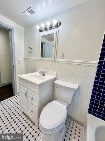 $3,500 | 201 Highland Avenue, Rockville, MD 20850