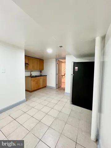 $3,500 | 201 Highland Avenue, Rockville, MD 20850