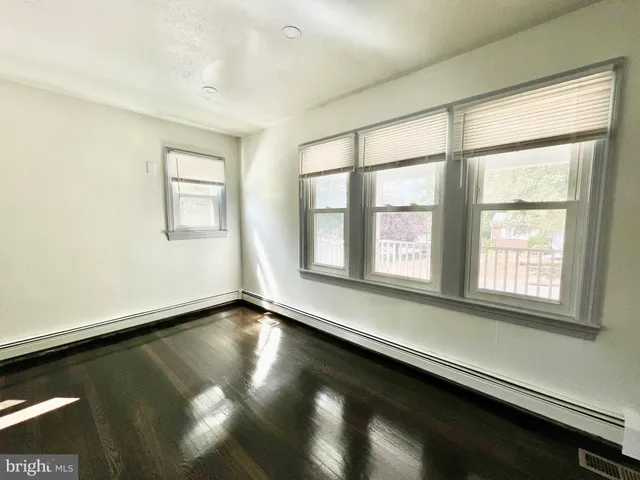 $3,500 | 201 Highland Avenue, Rockville, MD 20850