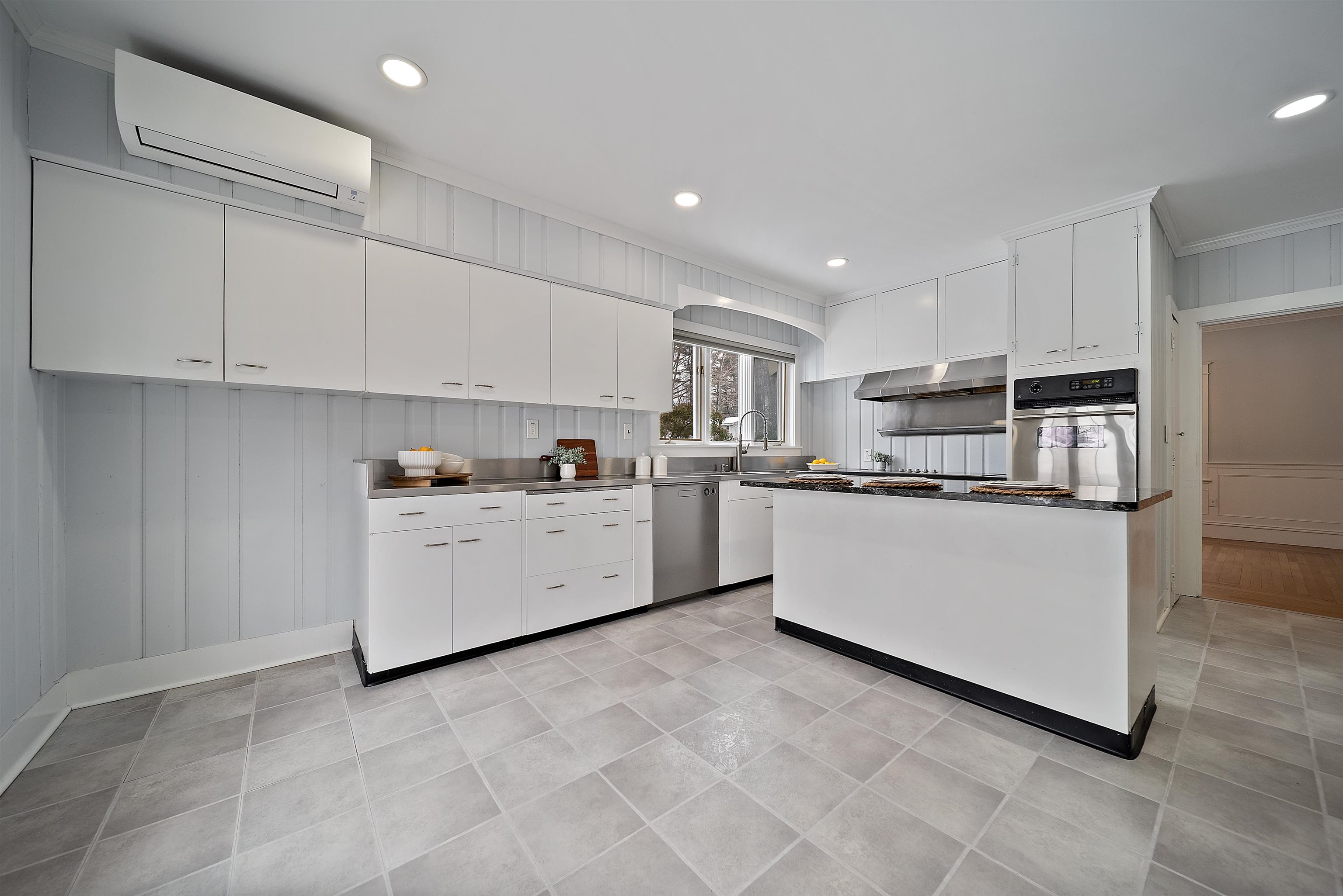 397 Main Street Nashua, NH 03060 - Photo 17 of 50