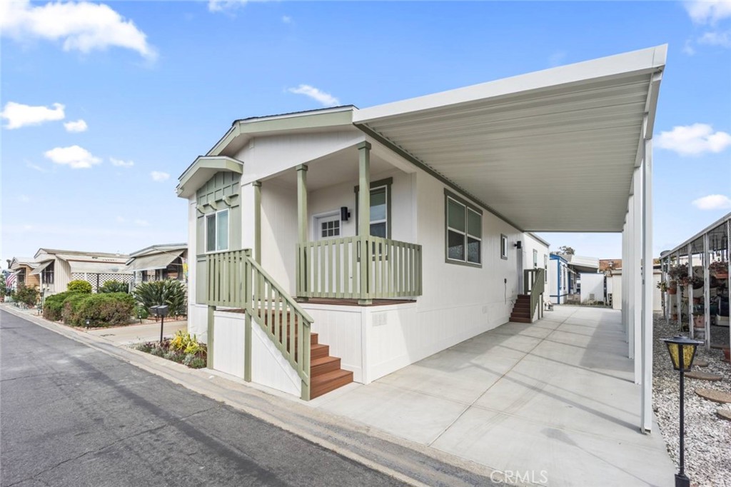 10550 Dunlap Crossing Road, Unit 37 Whittier, CA 90606 - Photo 2 of 12