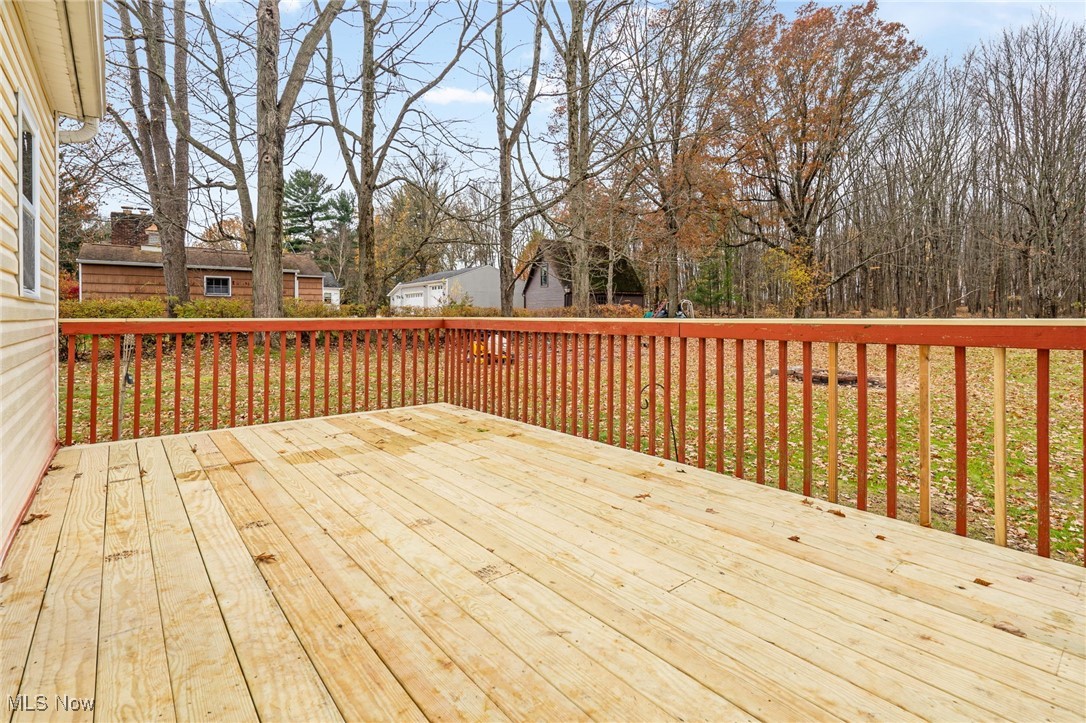 3426 Marsh Road Stow, OH 44224 - Photo 22 of 37 View of wooden terrace