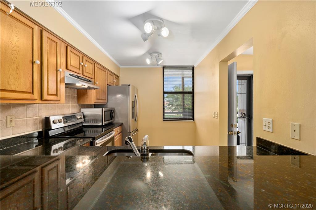 1950 Southwest Palm City Road, Unit 55202 Stuart, FL 34994 - Photo 9 of 45 Gallery Image 9