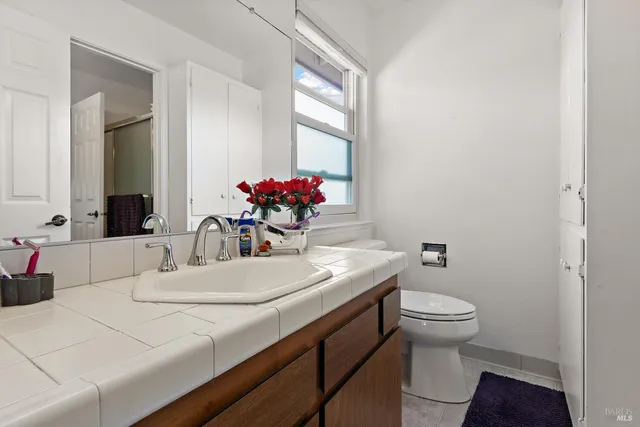 $935,000 | 407-413 Rinconada Court, Benicia, CA 94510