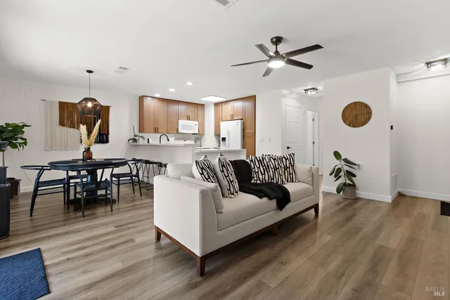 $935,000 | 407-413 Rinconada Court, Benicia, CA 94510