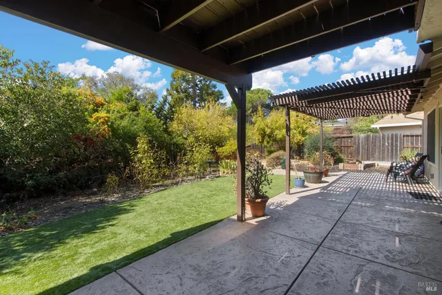 $935,000 | 407-413 Rinconada Court, Benicia, CA 94510