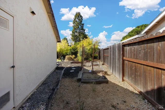 $935,000 | 407-413 Rinconada Court, Benicia, CA 94510