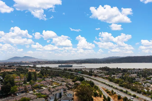 $935,000 | 407-413 Rinconada Court, Benicia, CA 94510