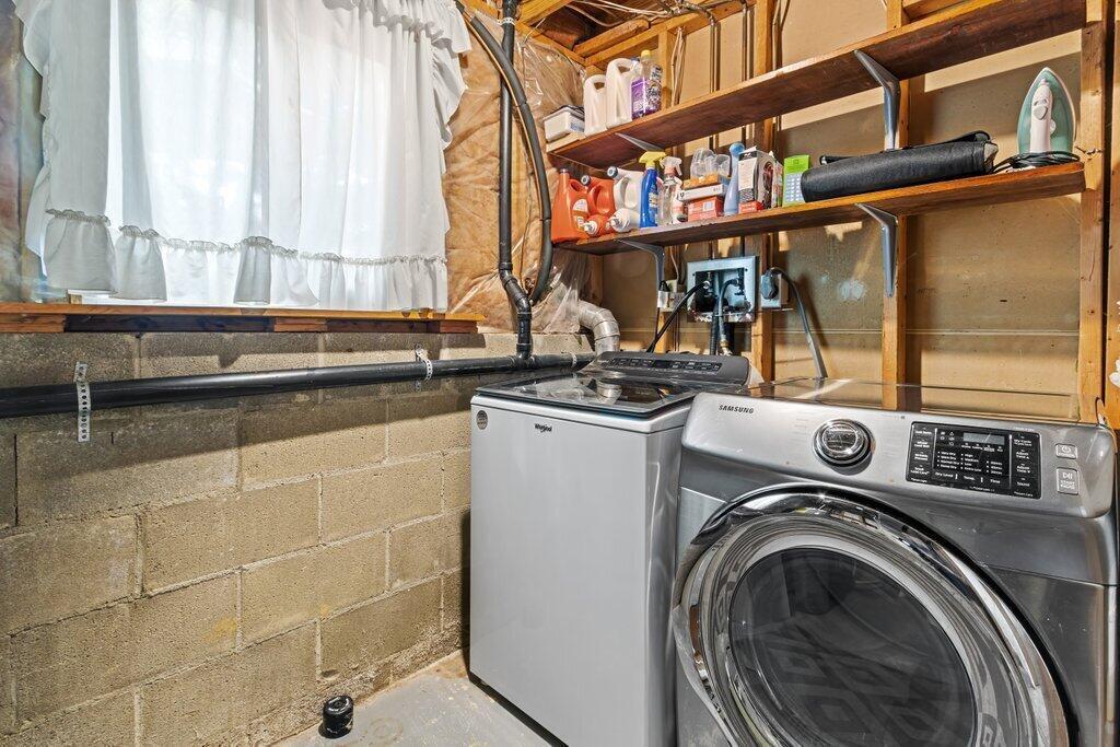 7030 Brown Road Ostrander, OH 43061 - Photo 23 of 31 Laundry Room