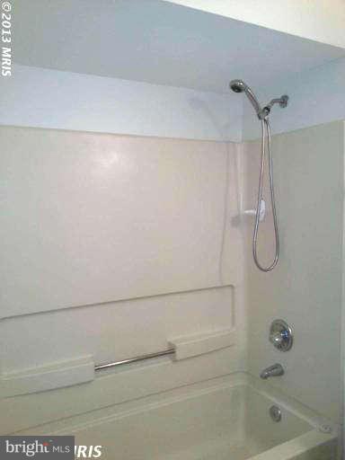 8561 Falls Run Road, Unit J Ellicott City, MD 21043 - Photo 21 of 23 Bath
