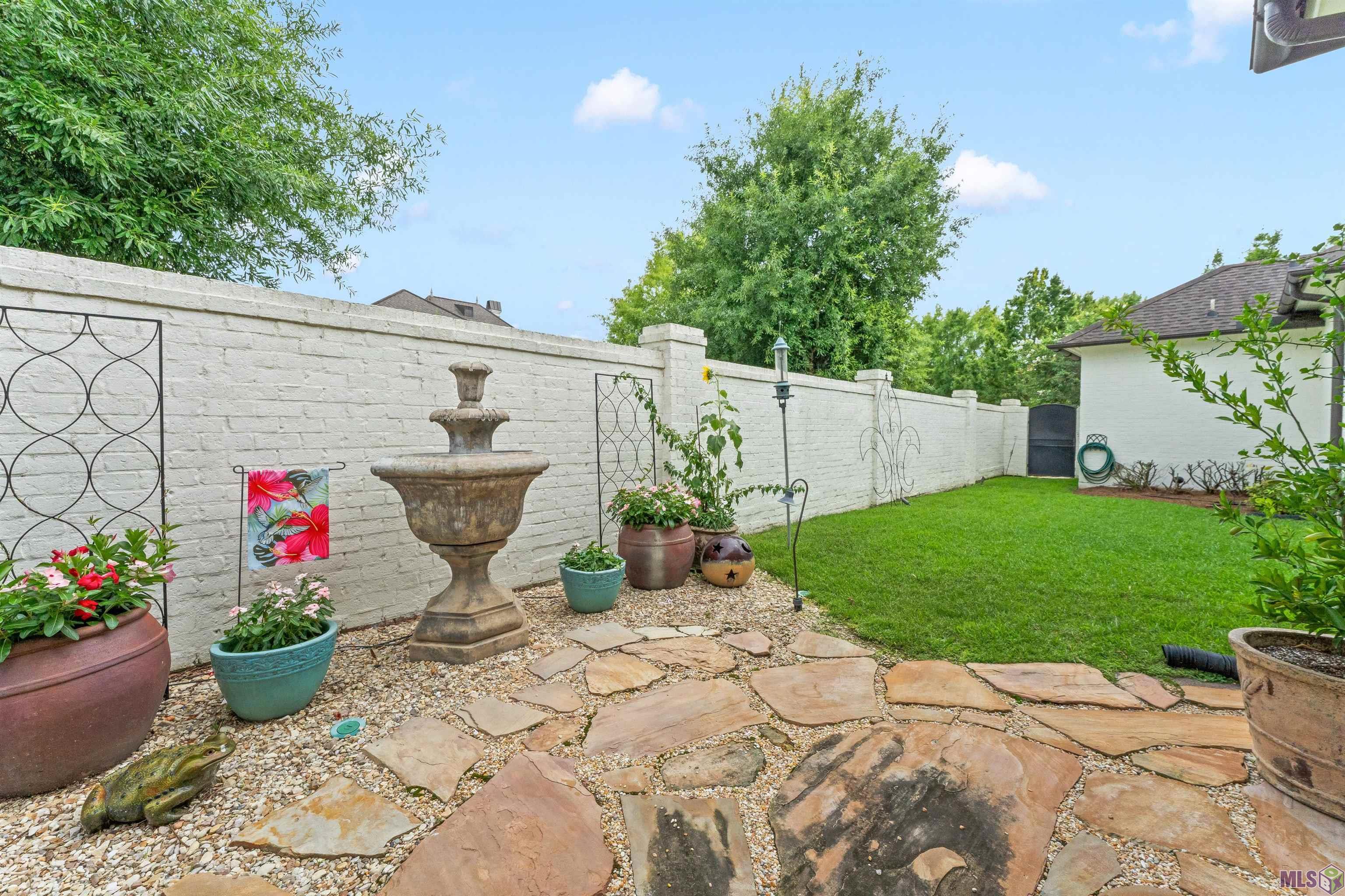 11550 Ancestor's Drive Baton Rouge, LA 70810 - Photo 33 of 36