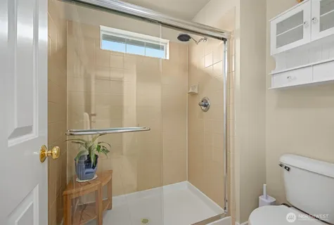 $699,000 | 1601 Northeast Katsura Street, Unit 103, Issaquah, WA 98029