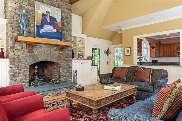 52 Chestnut Street Weston, MA 02493 - Photo 14 of 26