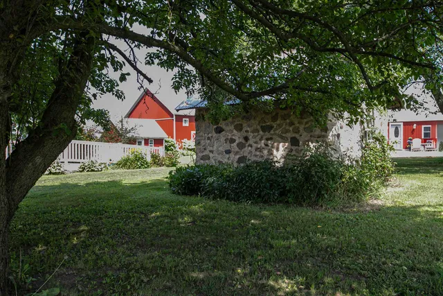 $799,000 | N3711 State Road 47, Bonduel, WI 54107