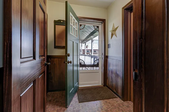 $799,000 | N3711 State Road 47, Bonduel, WI 54107