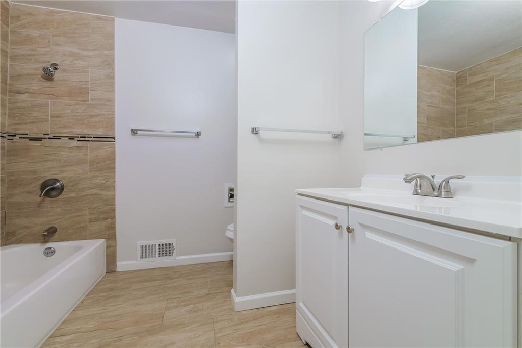 7809 East 127 Terrace Grandview, MO 64030 - Photo 13 of 17