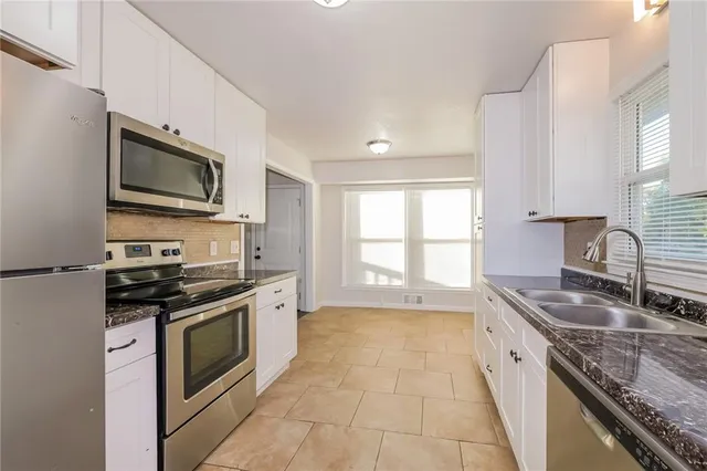 $2,120 | 7809 East 127 Terrace, Grandview, MO 64030