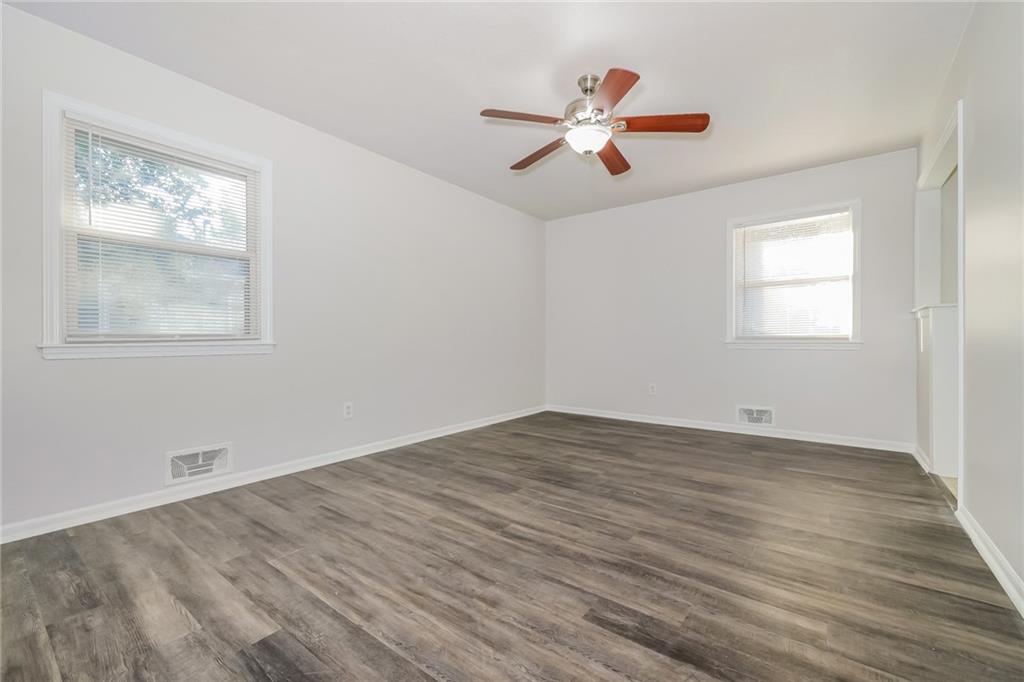 7809 East 127 Terrace Grandview, MO 64030 - Photo 9 of 17