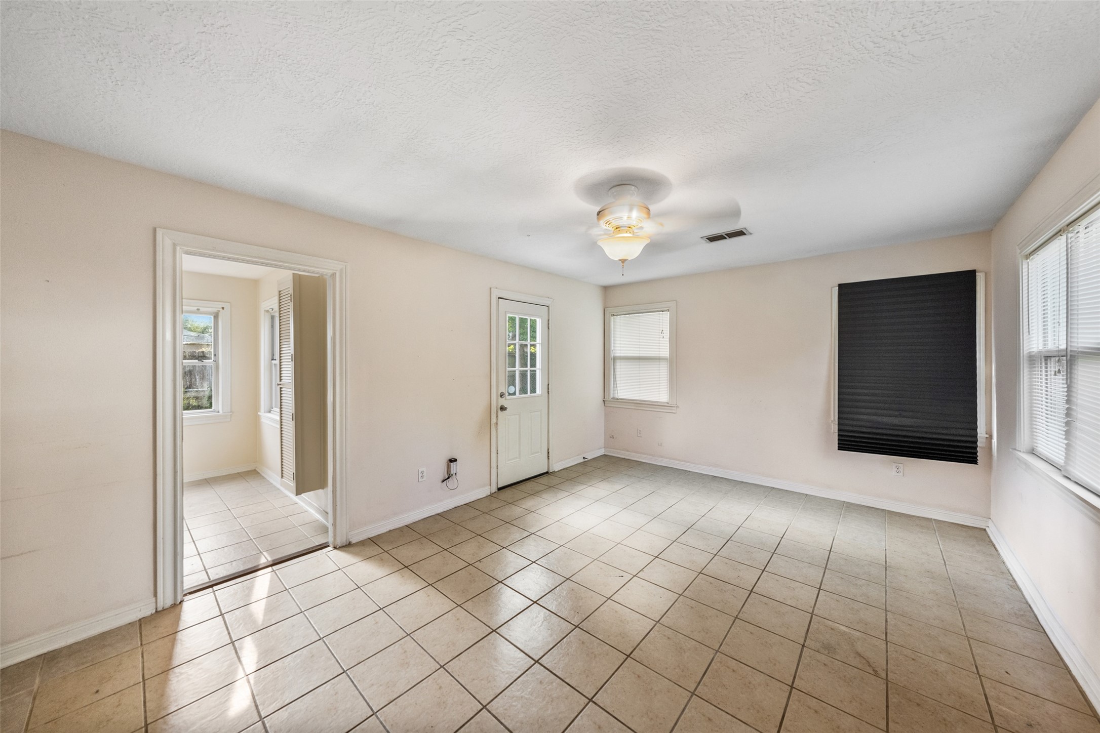 1034 Lamonte Lane Houston, TX 77018 - Photo 17 of 31