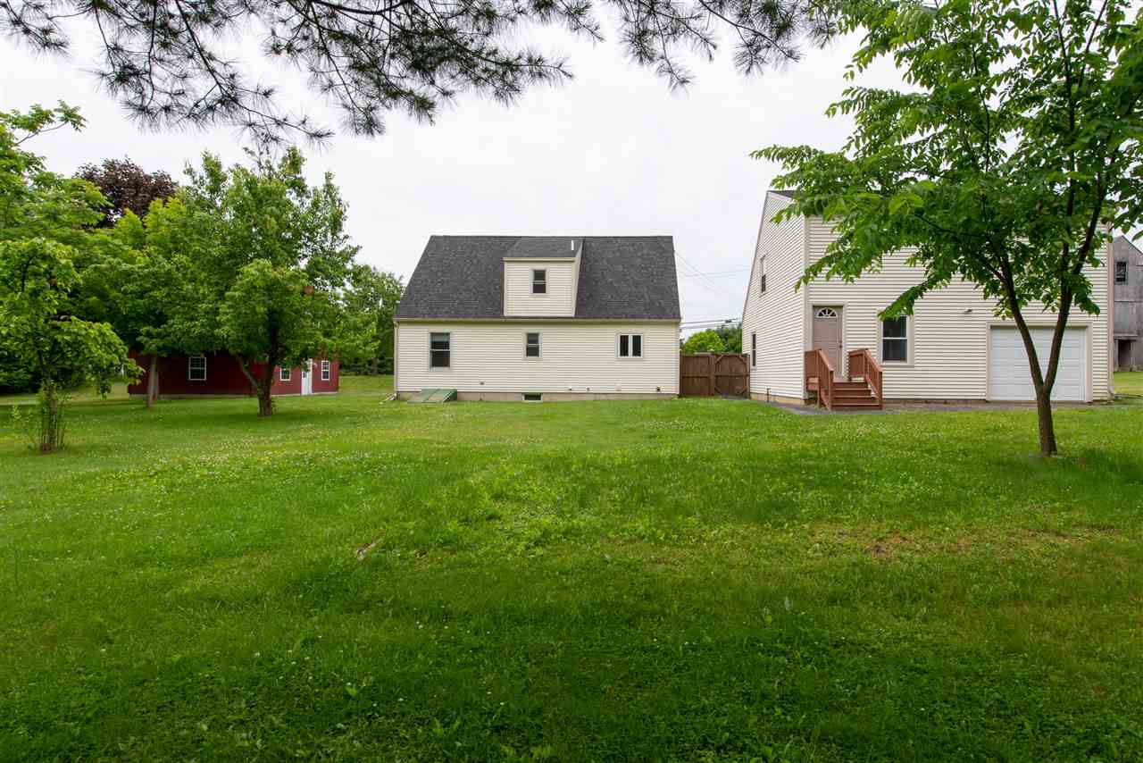 199 Mast Road Dover, NH 03820 - Photo 4 of 38