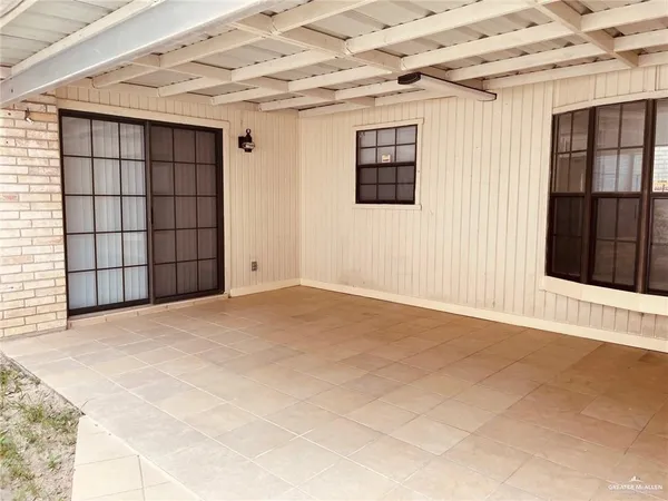 $1,600 | 1206 Bluebird Avenue, McAllen, TX 78504