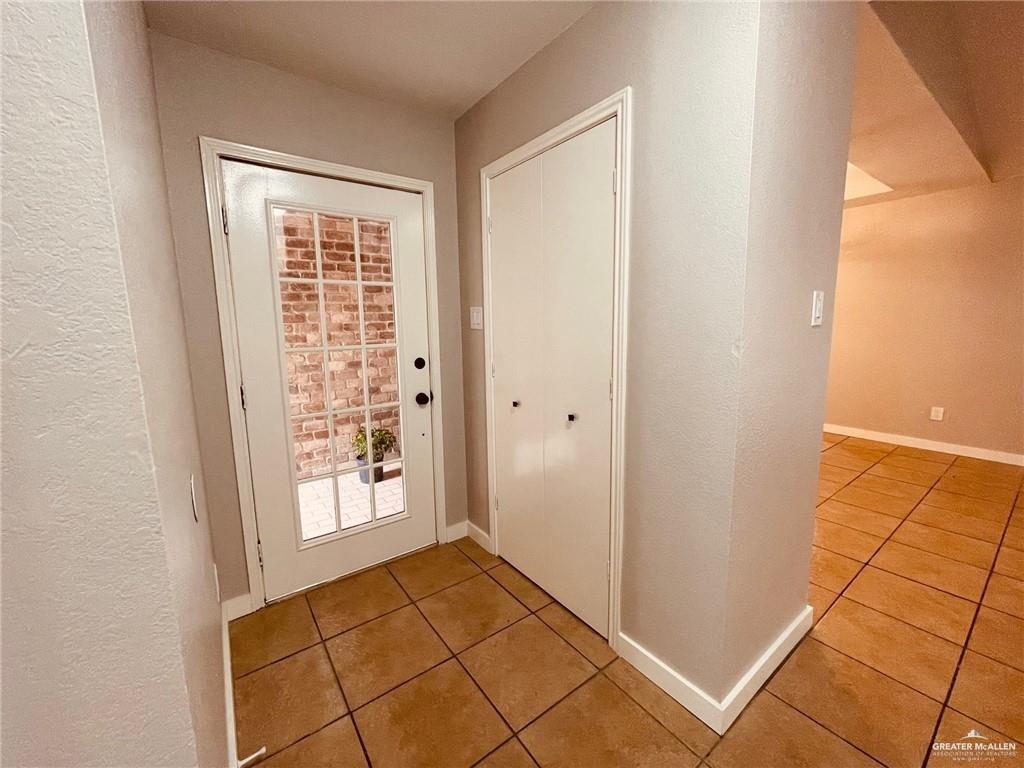 1206 Bluebird Avenue McAllen, TX 78504 - Photo 2 of 20 a view of an empty room and window