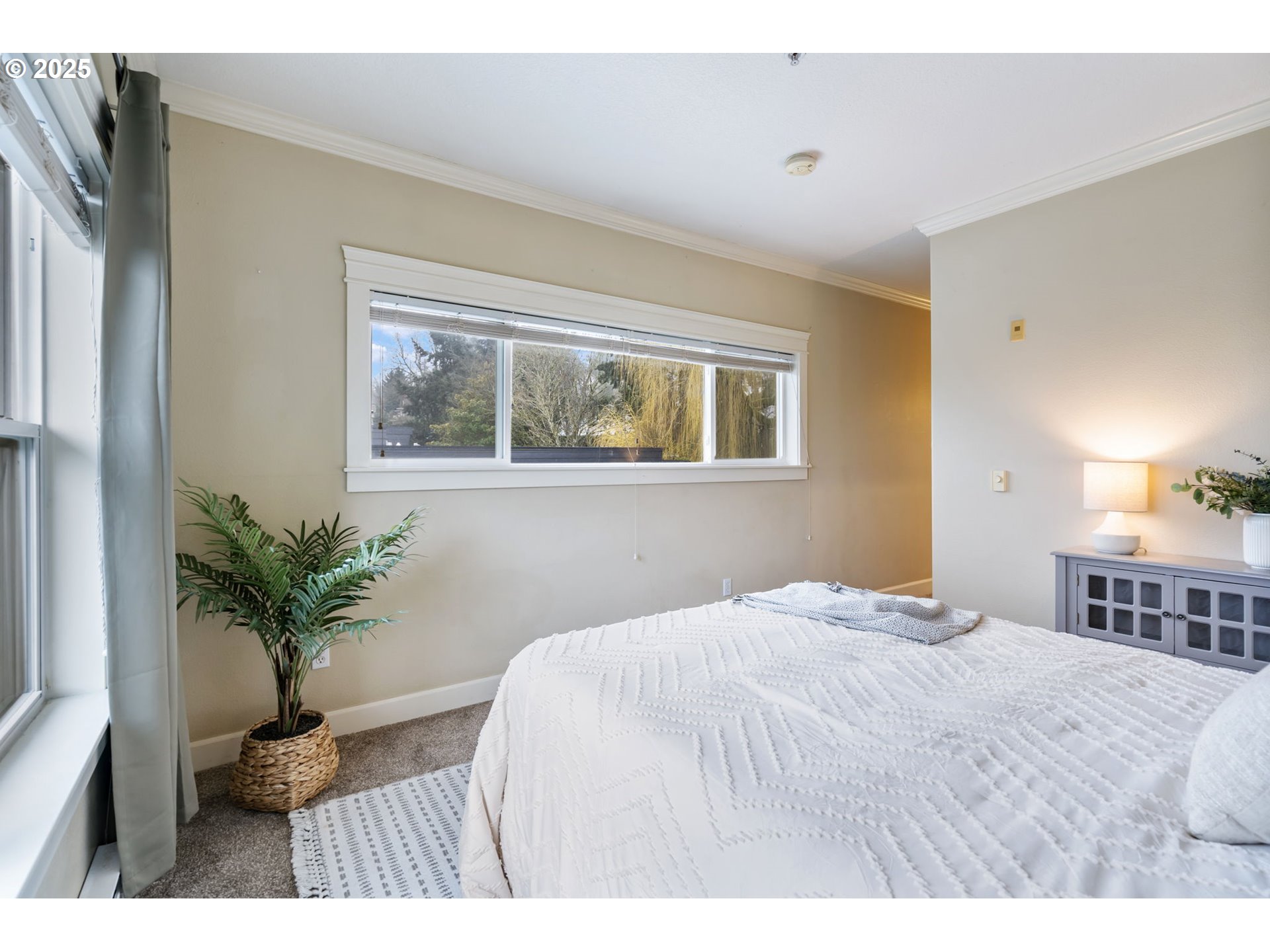 618 Southwest Nevada Street, Unit F Portland, OR 97219 - Photo 25 of 40 Gallery Image 25