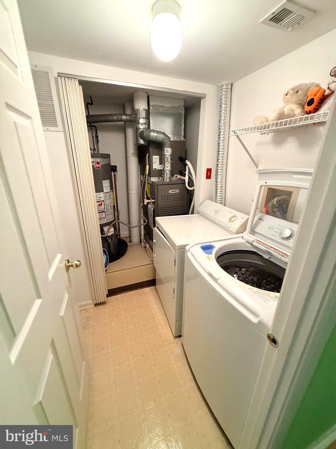 2015 Welsh Road, Unit D52 Philadelphia, PA 19115 - Photo 21 of 43