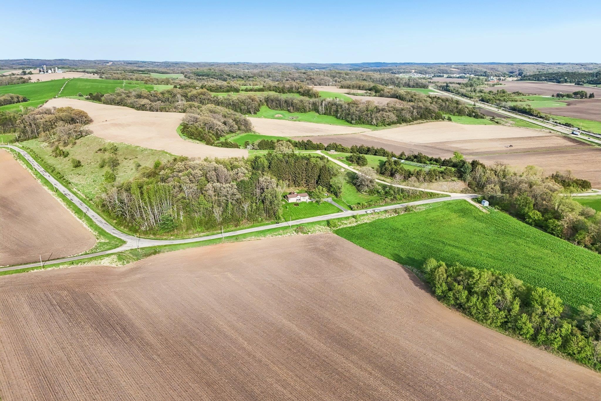 5030 South Valley Road Black Earth, WI 53515 - Photo 53 of 55
