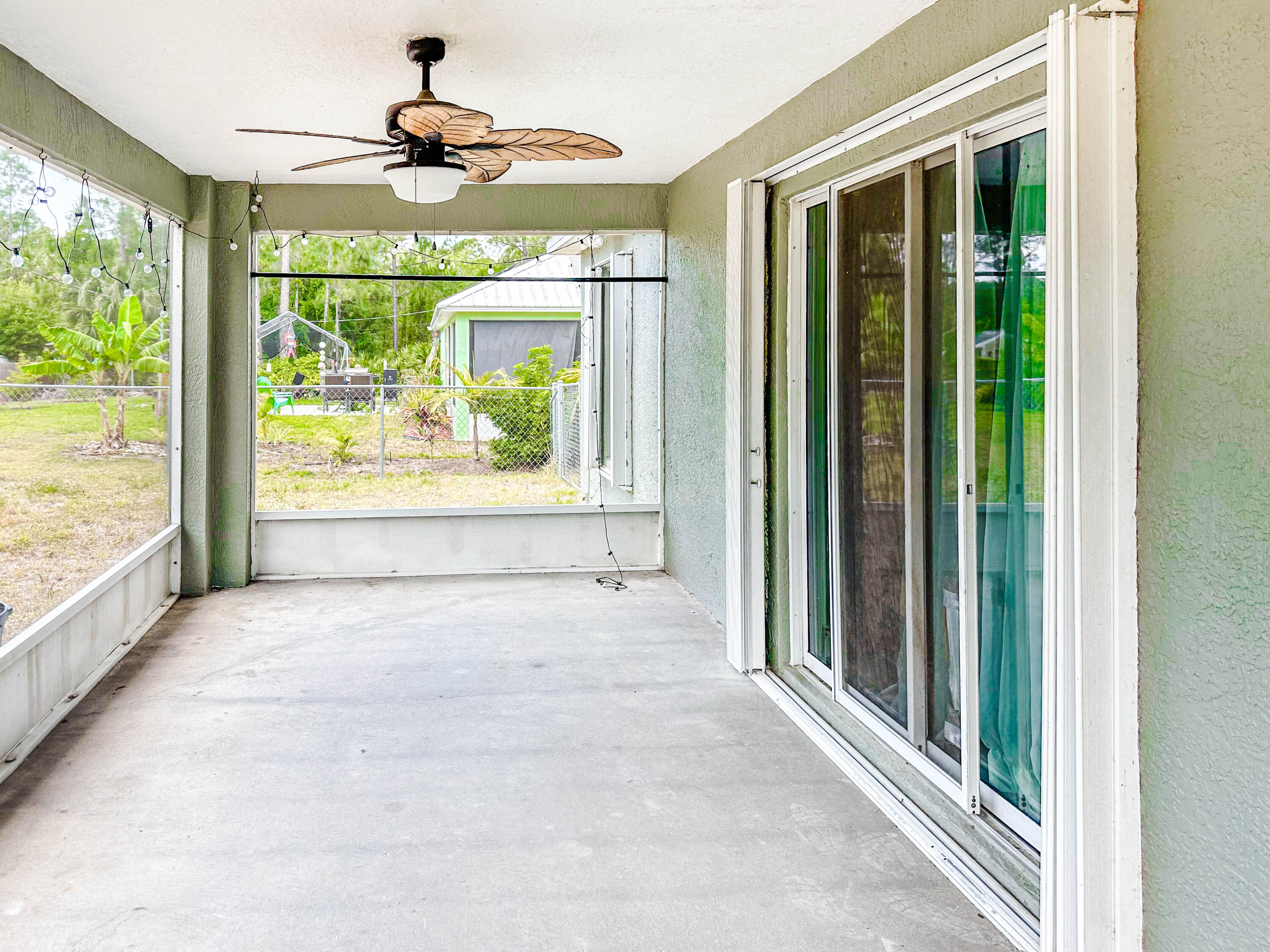 816 Tedder Road Southeast Palm Bay, FL 32909 - Photo 12 of 15 a view of an entryway