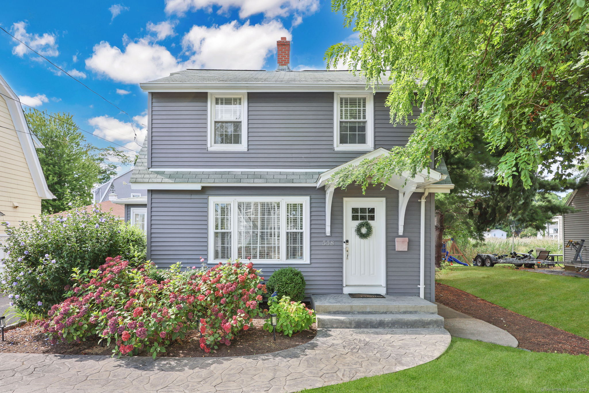 558 Riverside Drive Fairfield, CT 06824 - Photo 1 of 1