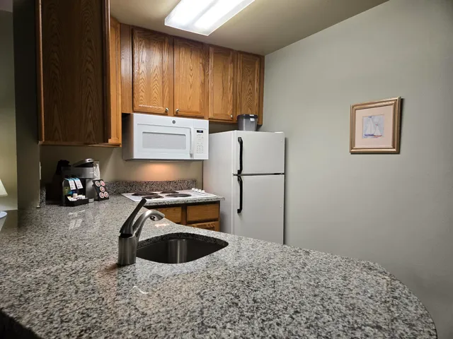 $175,000 | 111 Center Street, Unit 235, Lake Geneva, WI 53147