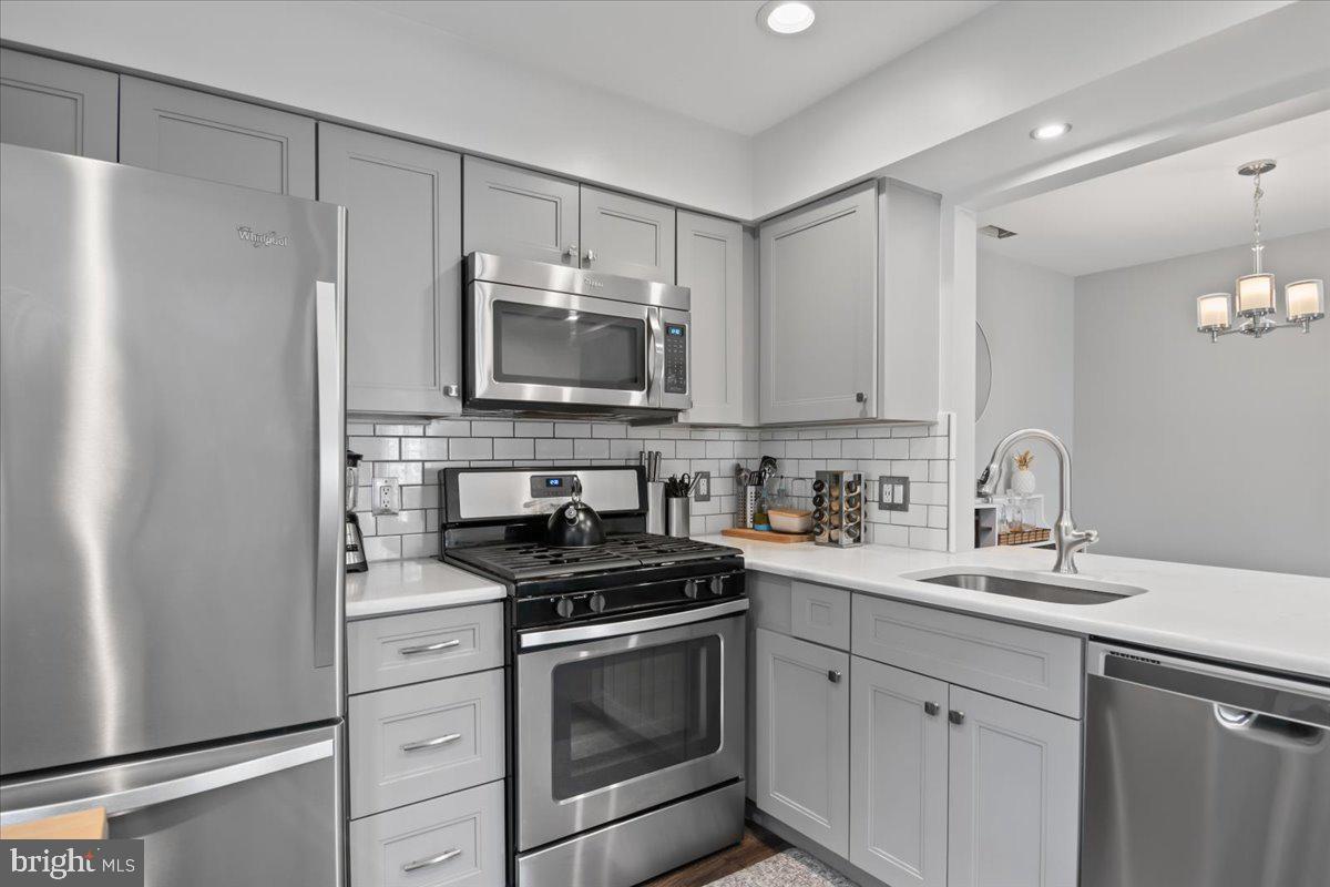 302 Wharton Road Mount Laurel, NJ 08054 - Photo 6 of 24 Gallery Image 6