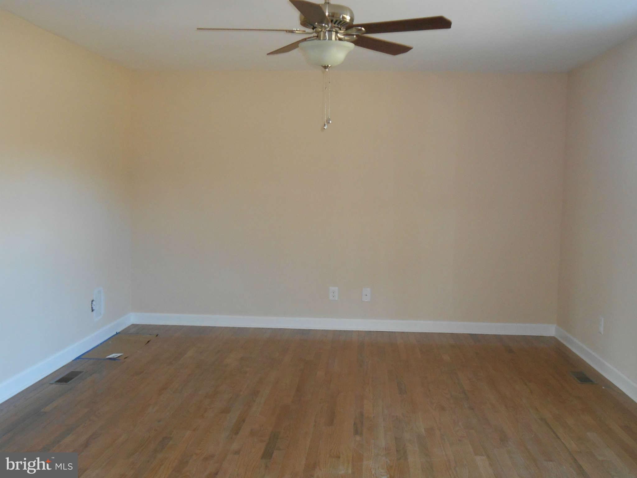 45215 Take It Easy Ranch Road Callaway, MD 20620 - Photo 2 of 14 Living Room