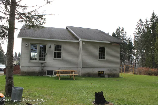 $189,000 | 409 Great Bend Turnpike, Pleasant Mount, PA 18453