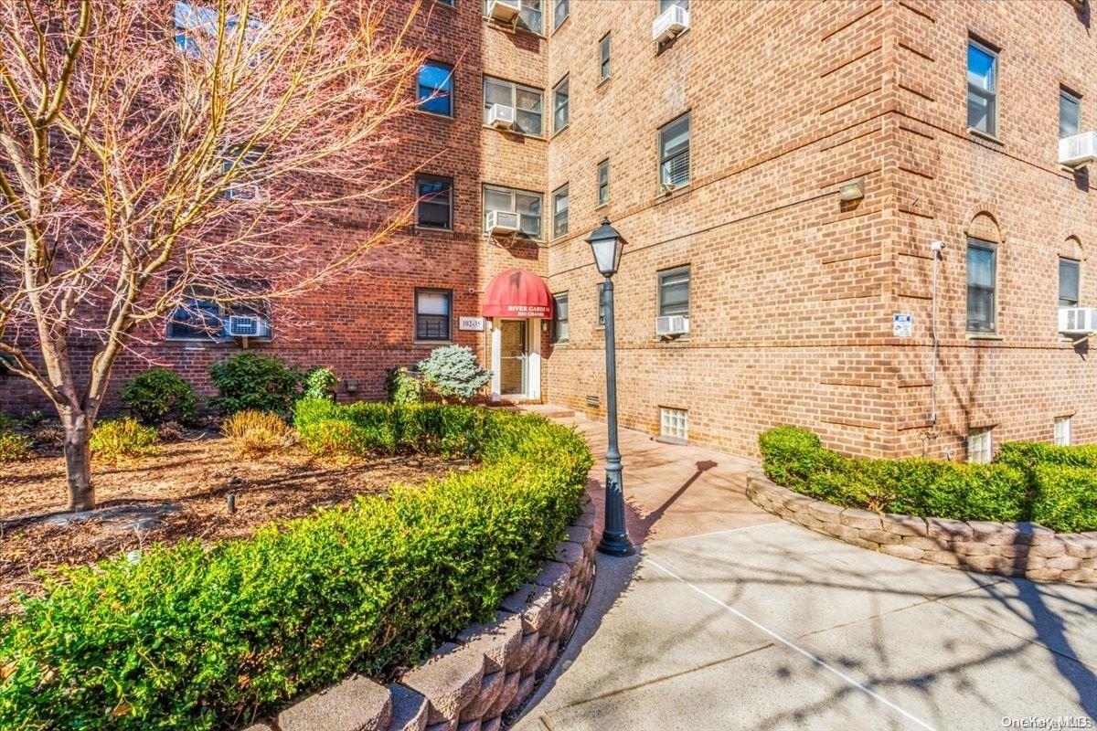 102-35 67th Road, Unit 3G Queens, NY 11375 - Photo 1 of 1 Gallery Image 1