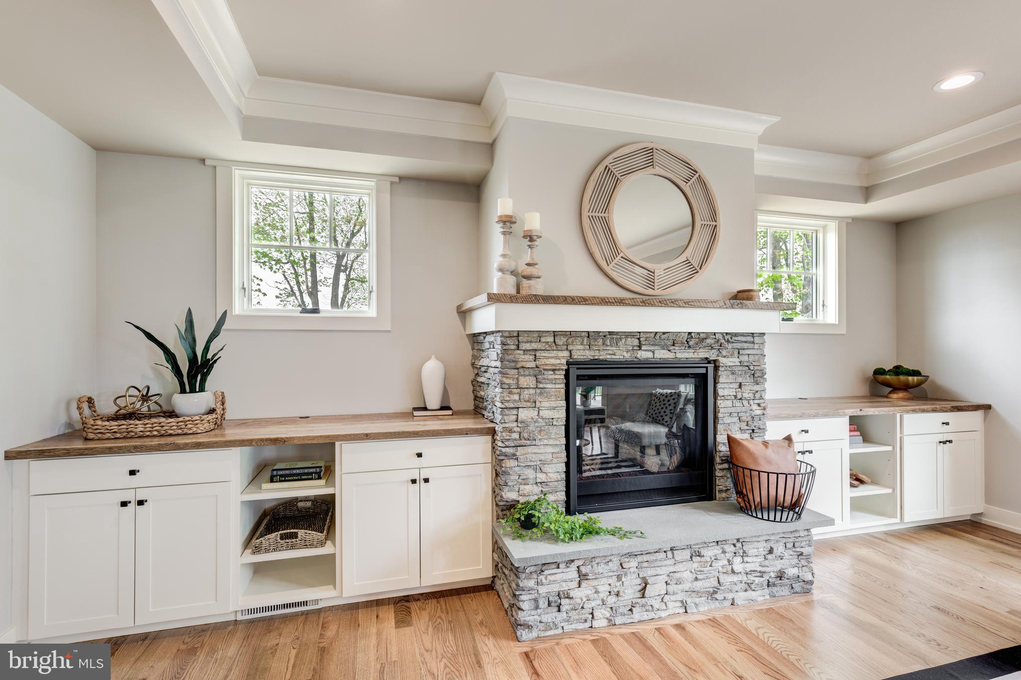 1360 Bollinger Road Westminster, MD 21157 - Photo 18 of 68 Custom built-ins
