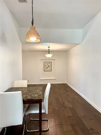 $1,695 | 13222 Pebblewalk Circle North, Houston, TX 77041