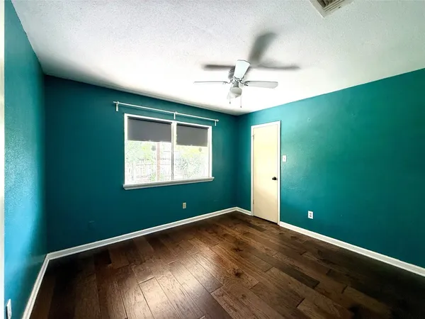 $1,695 | 13222 Pebblewalk Circle North, Houston, TX 77041