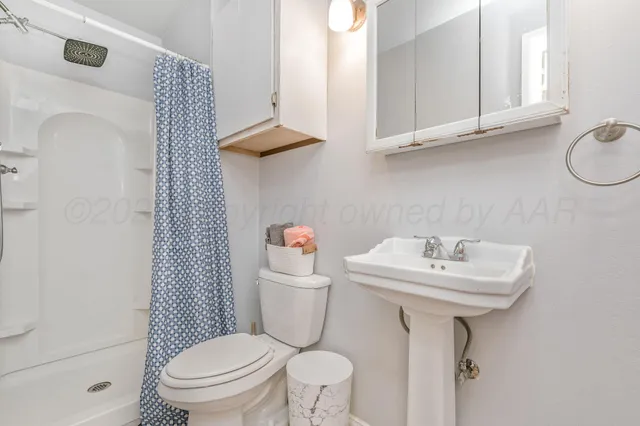 $279,000 | 1410 Southwest 35th Avenue, Amarillo, TX 79109