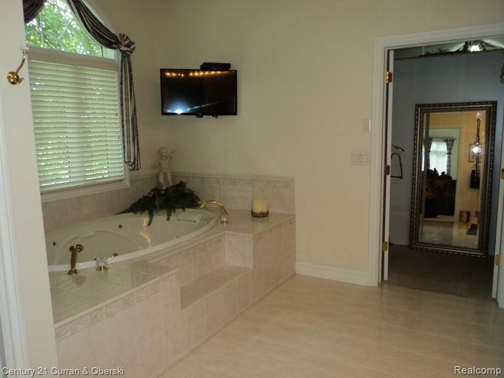 7255 Lobdell Road Linden, MI 48451 - Photo 56 of 87
