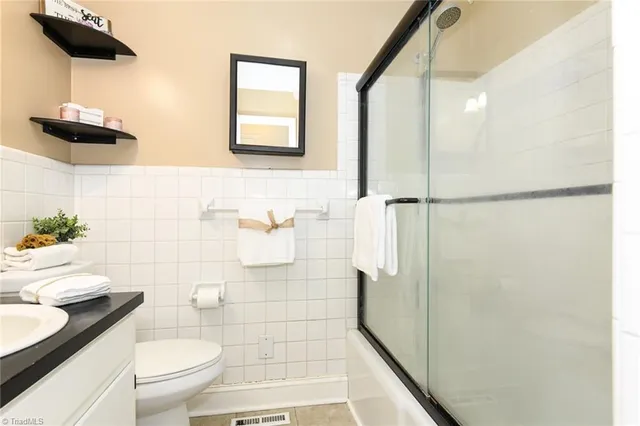 $335,000 | 3008 Harnett Drive, Greensboro, NC 27407