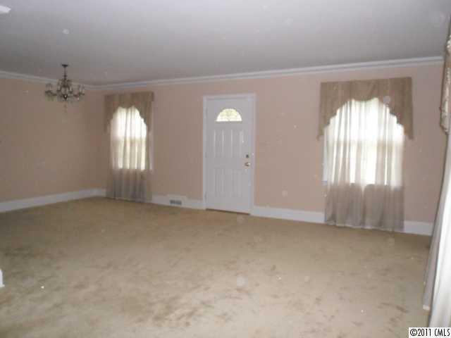 1102 Sunset Road Cherryville, NC 28021 - Photo 3 of 15 Gallery Image 3